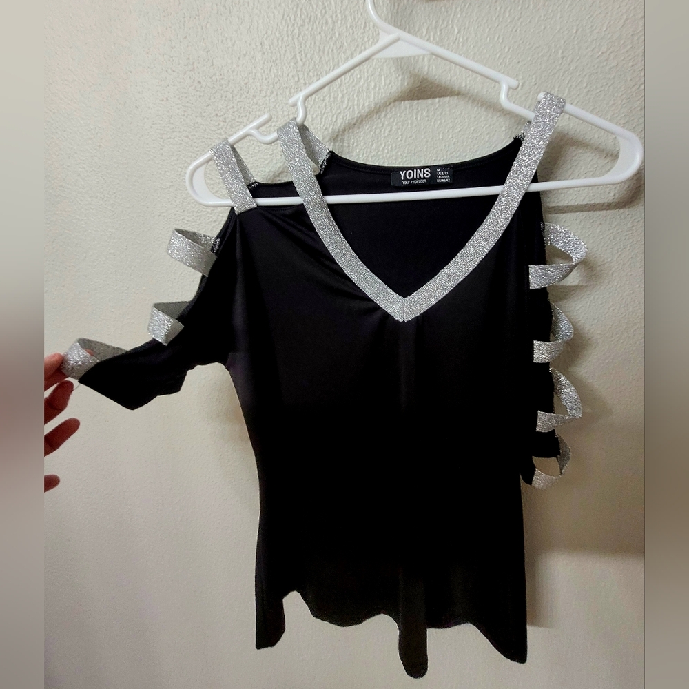 YOINS Black Top with Silver Accents